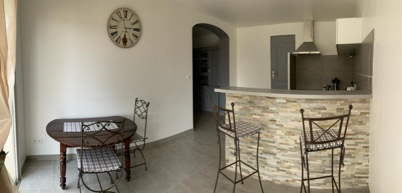 Oustaou Apartment Aubagne Ngoại thất bức ảnh